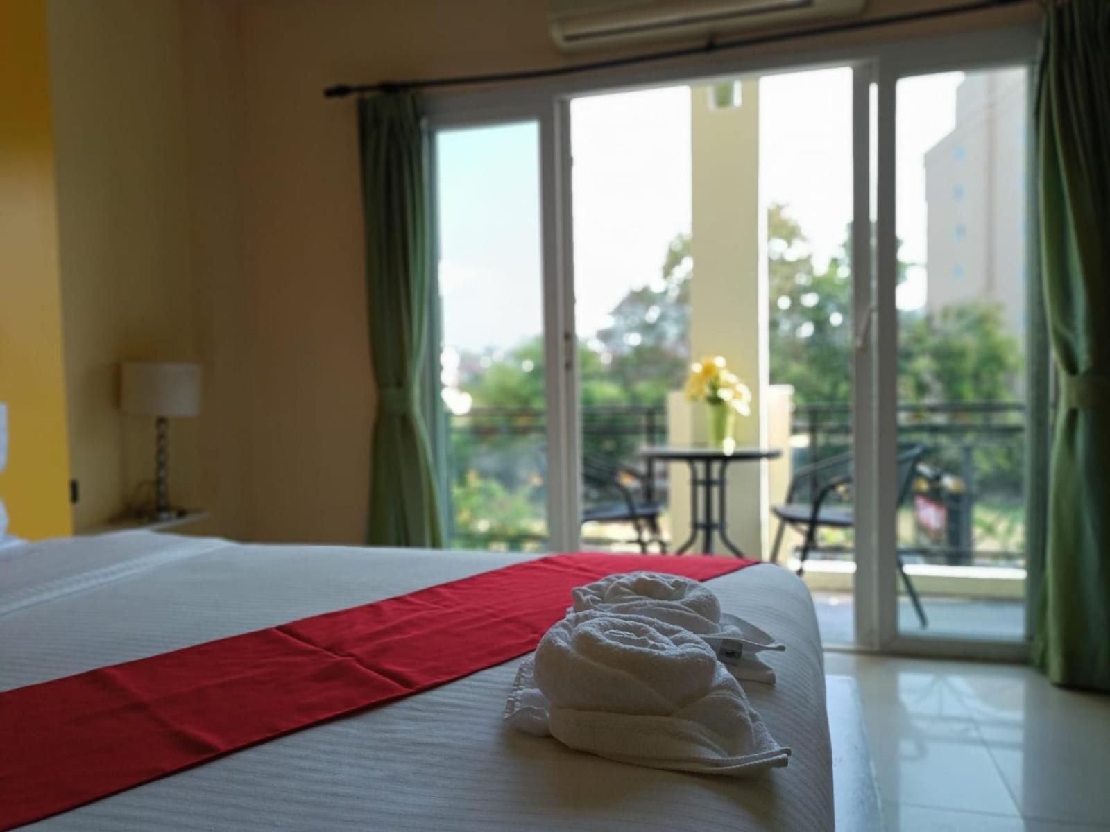 Aura Inn Rooms Pattaya Exterior foto