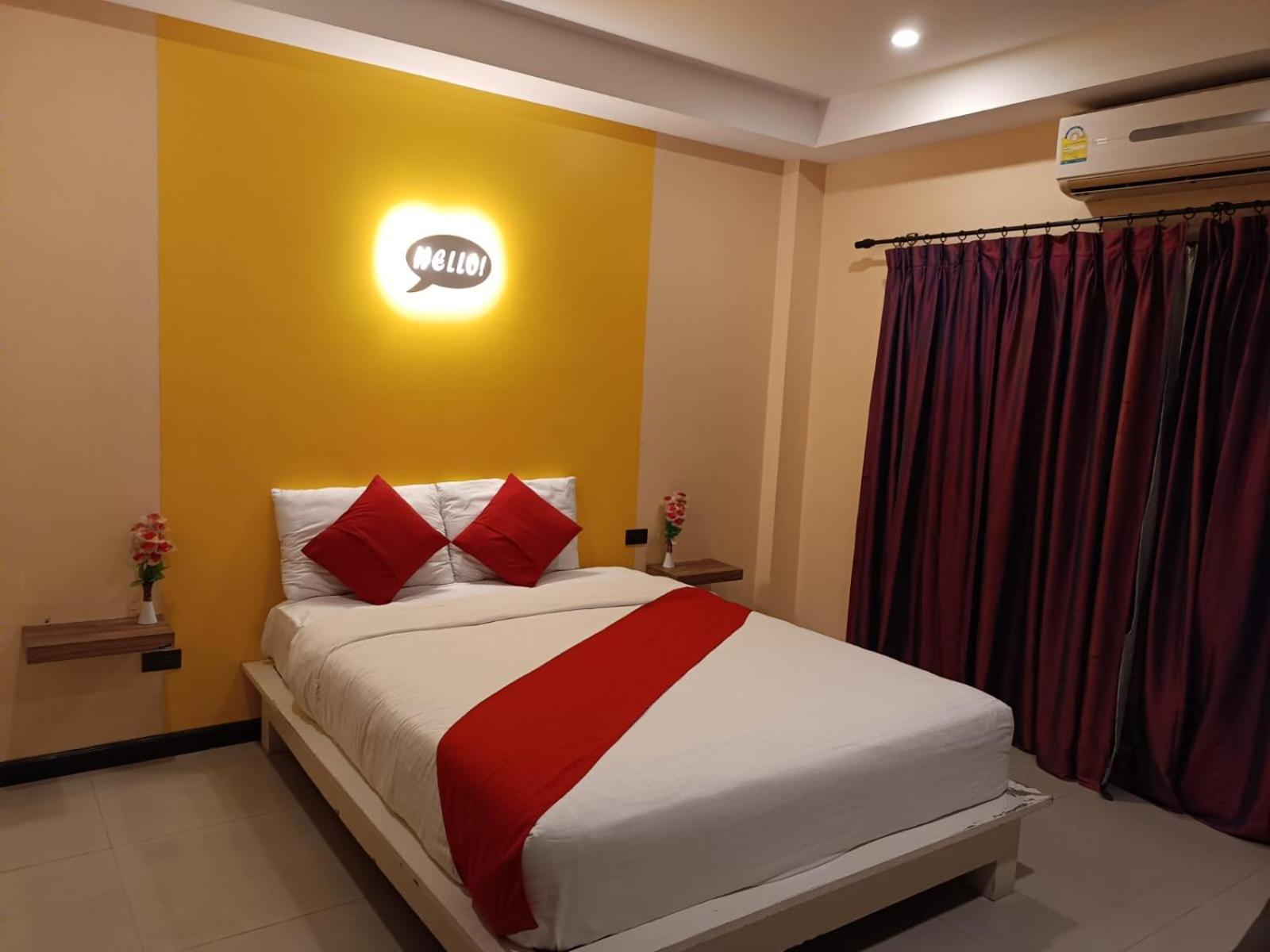 Aura Inn Rooms Pattaya Exterior foto