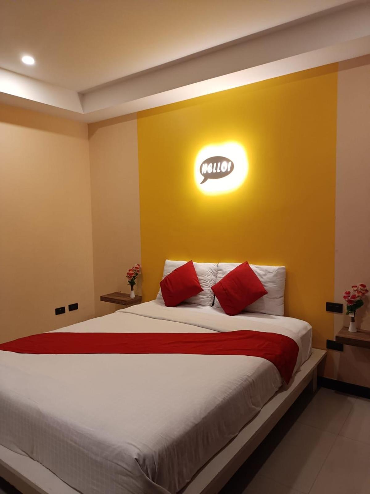 Aura Inn Rooms Pattaya Exterior foto